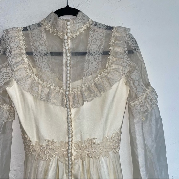 Vintage 1970s Victorian Lace High Neck Bishop Sleeve Tiered Wedding Dress - Picture 10 of 14